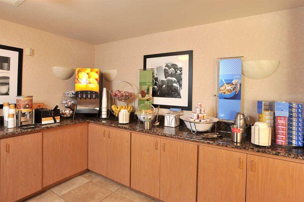 Hampton Inn Daytona/Ormond Beach Restoran gambar